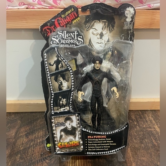 Silent Creamers Dr. Caligan Series One - Picture 1 of 4